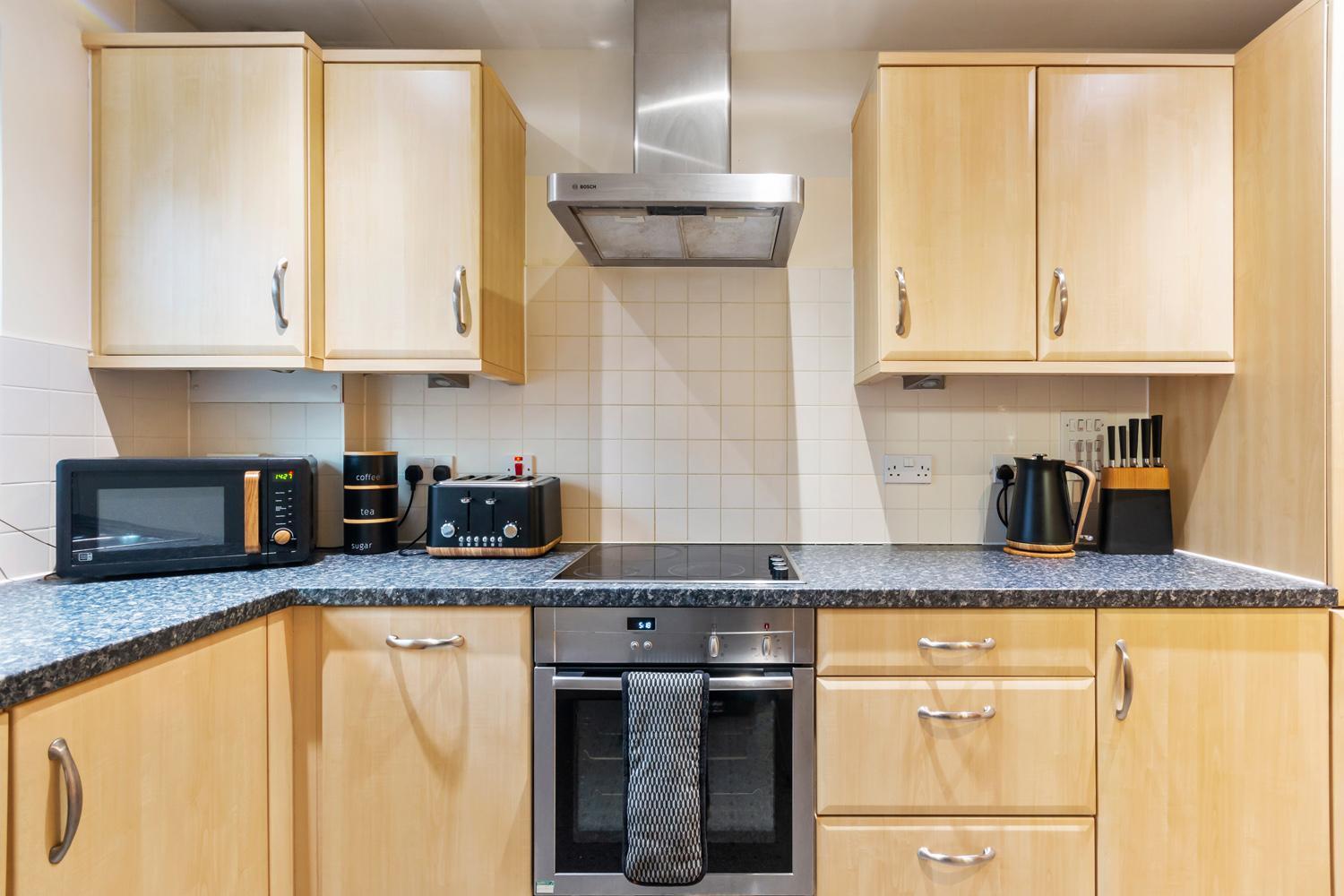 Sleeps9 Parking&Garage 17 Mins To Gatwick, 30 To London Villa Merstham Exterior photo
